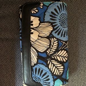 Vera Bradley trifold wallet